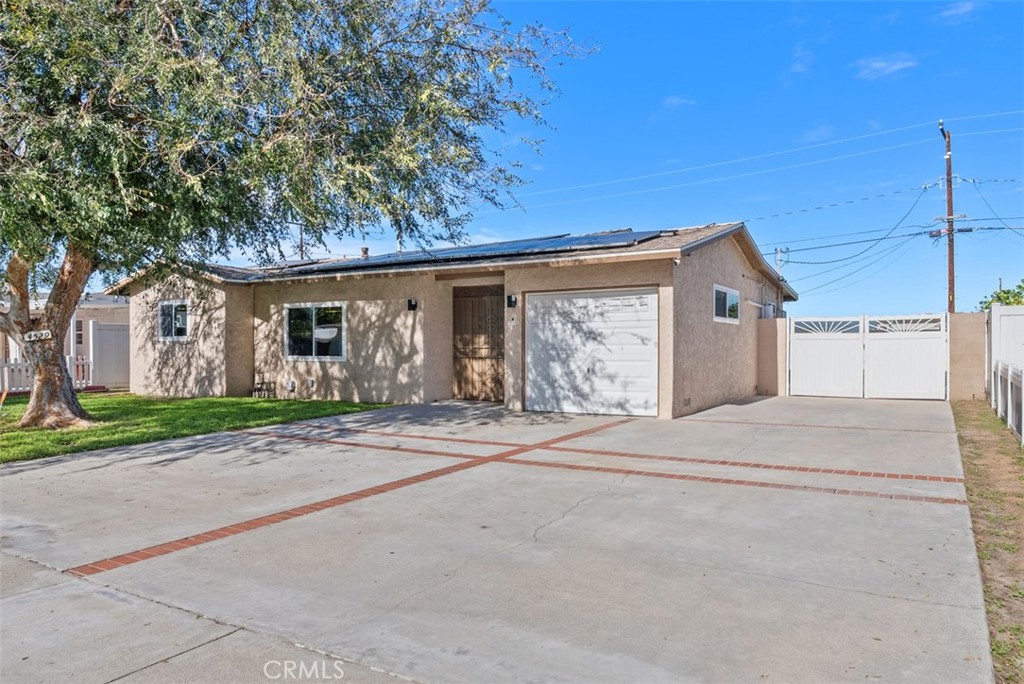 4529 W Flight Avenue, Santa Ana CA 92704 - photo 1