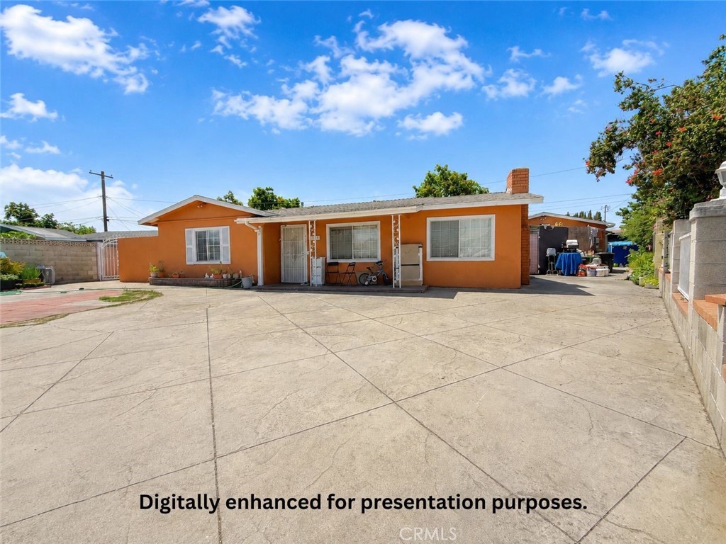 4728 W Henderson Pl, Santa Ana CA 92704 - photo 1