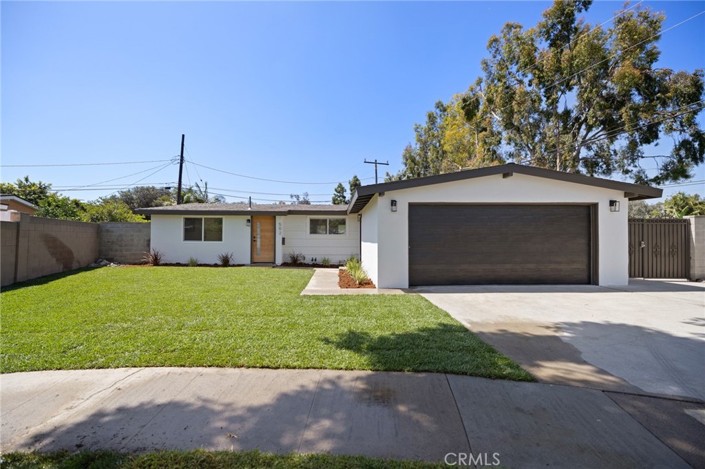 502 E Russell, Santa Ana CA 92707 - photo 1
