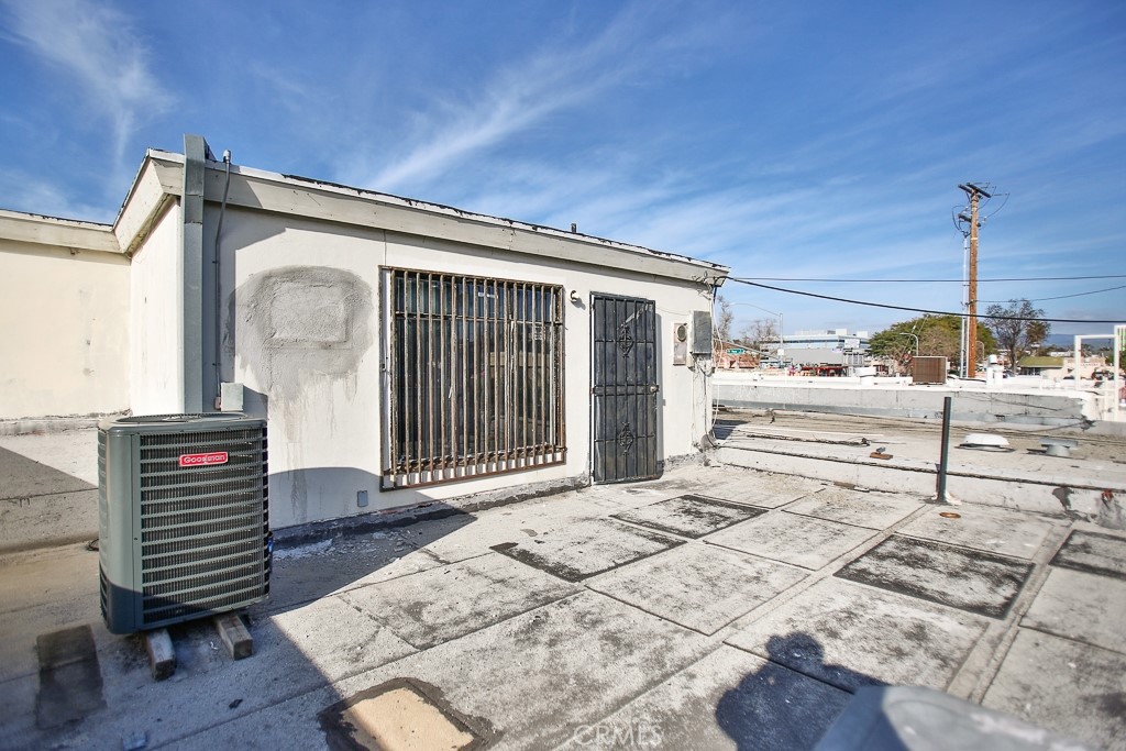 504 - NEW UNIT AC - 502 W 17th Street, Santa Ana CA 92706 - photo 13