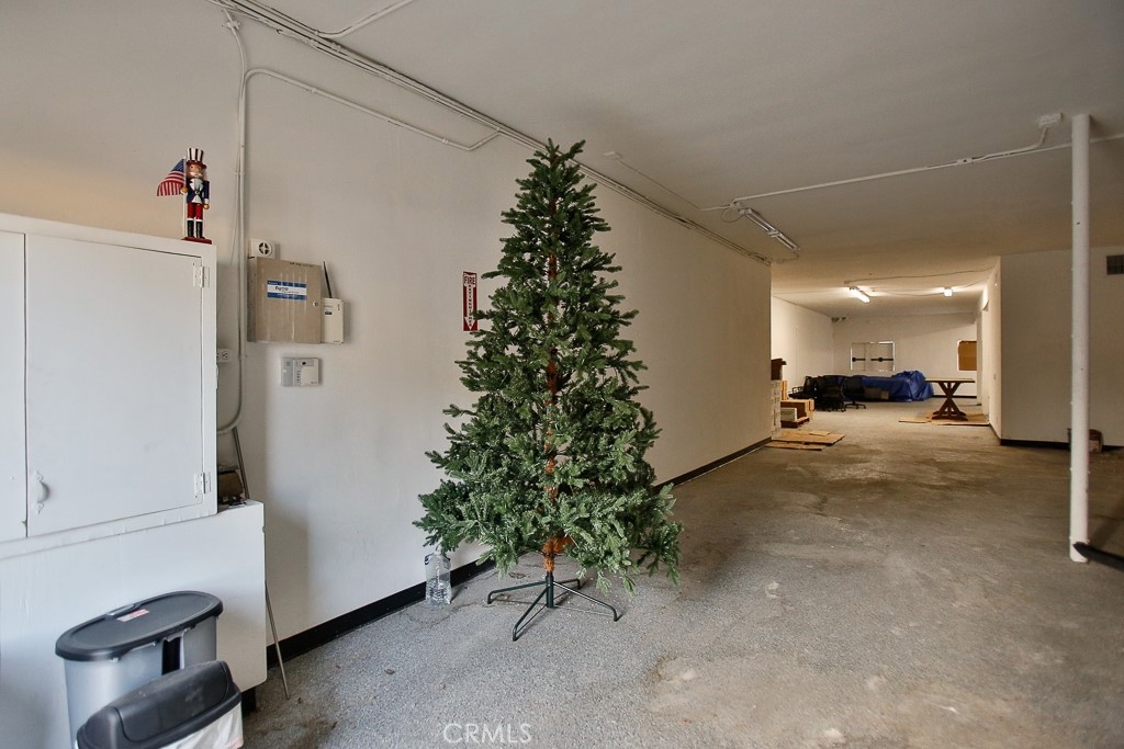 506 - SPACIOUS WAREHOUSE - 502 W 17th Street, Santa Ana CA 92706 - photo 18