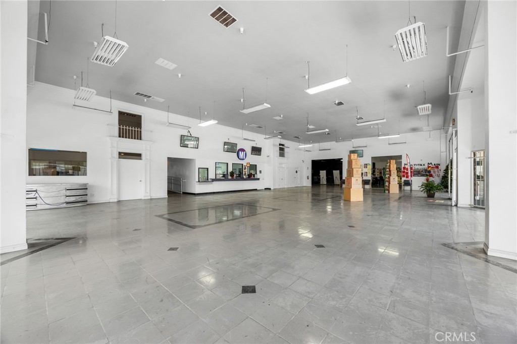 505 S Main, Santa Ana CA 92701 - photo 4