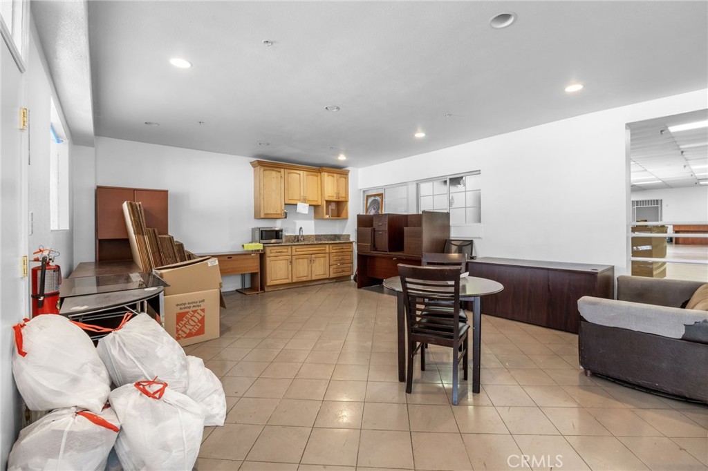 505 S Main, Santa Ana CA 92701 - photo 14