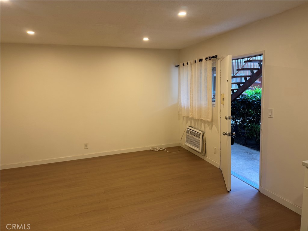 511 E Washington, Santa Ana CA 92701 - photo 8