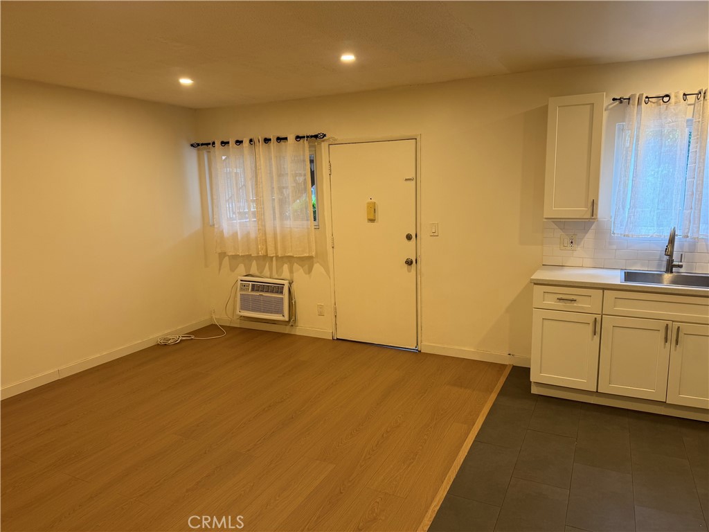 511 E Washington, Santa Ana CA 92701 - photo 12