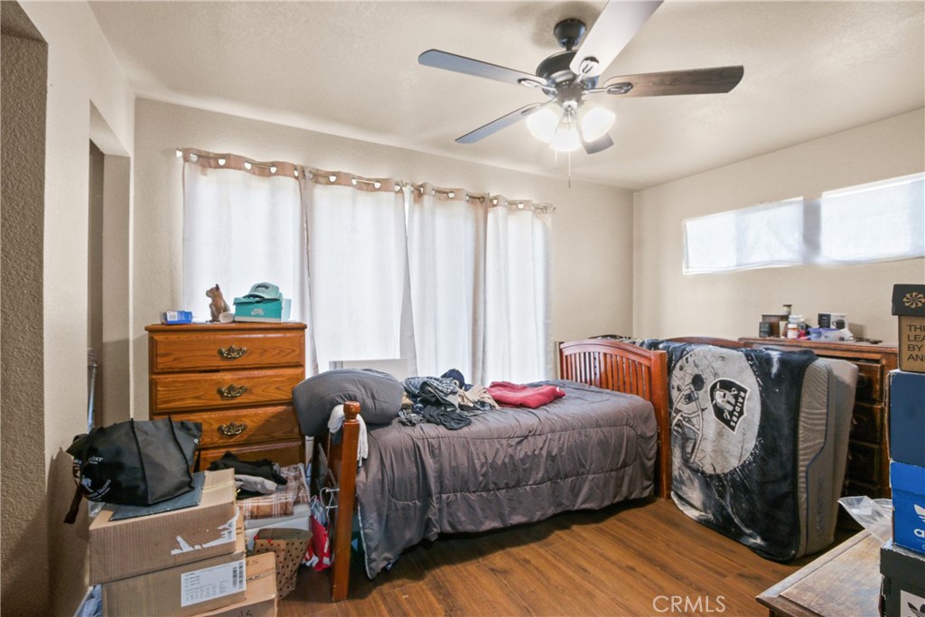 515 W Mcfadden Avenue, Santa Ana CA 92707 - photo 10