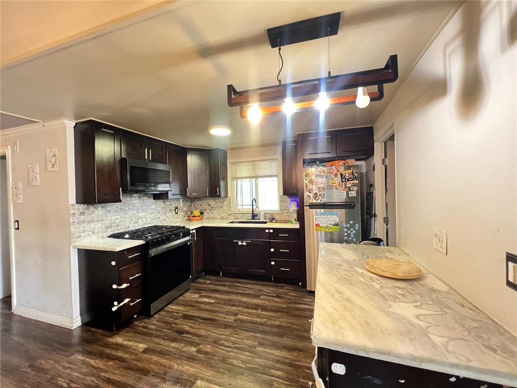 518 S Sullivan Street 34, Santa Ana CA 92704 - photo 4