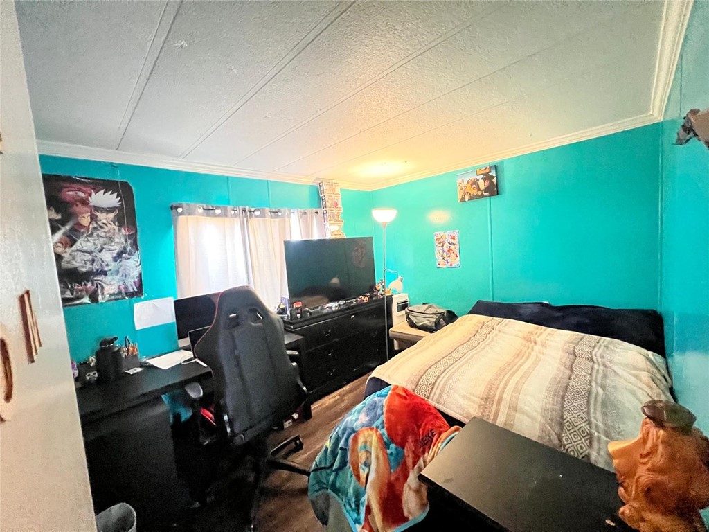518 S Sullivan Street 34, Santa Ana CA 92704 - photo 9
