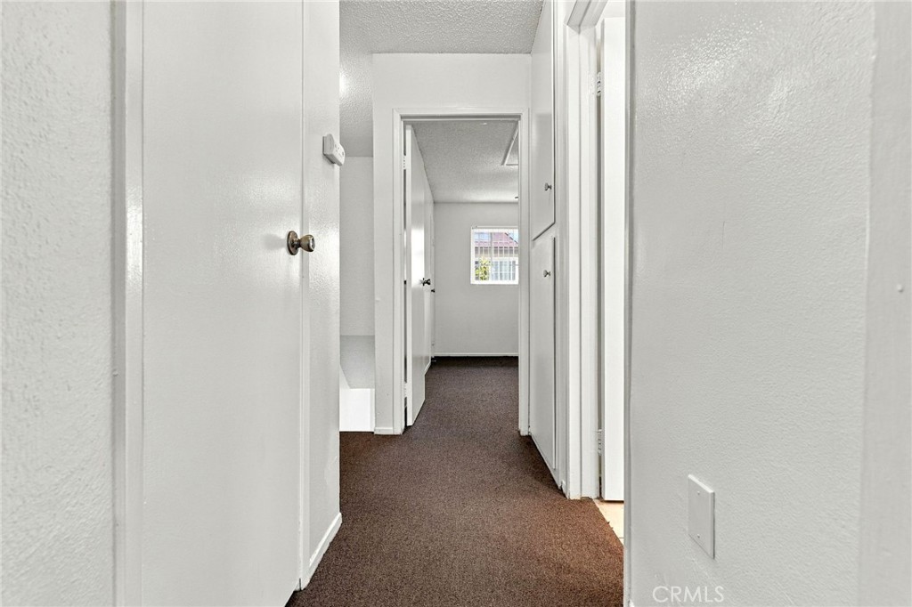 521 S Lyon 83, Santa Ana CA 92701 - photo 21