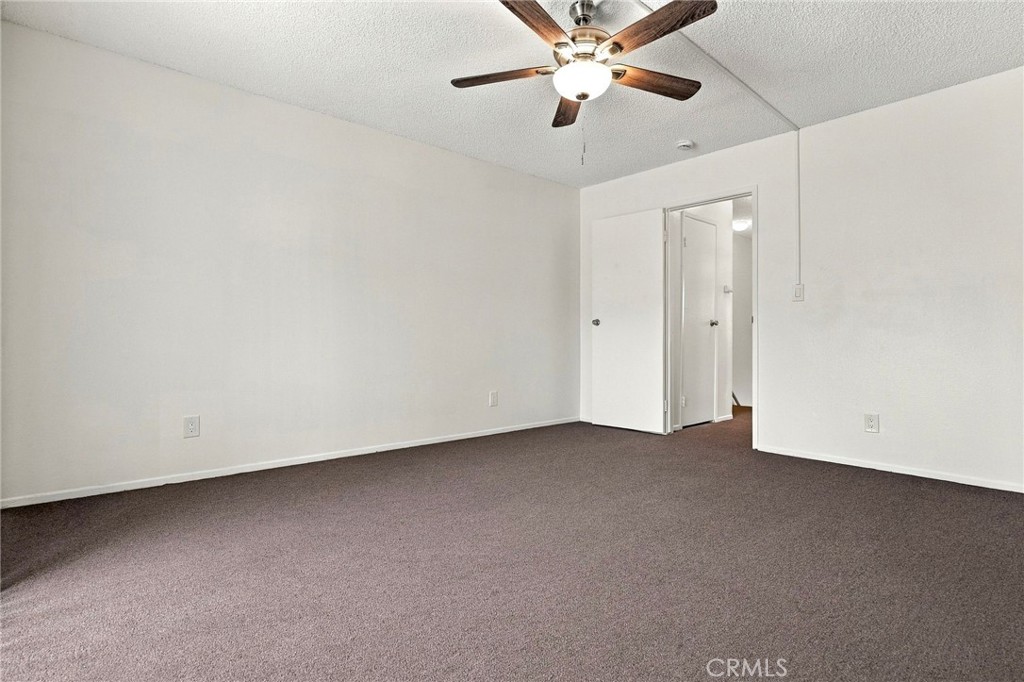 521 S Lyon 83, Santa Ana CA 92701 - photo 25