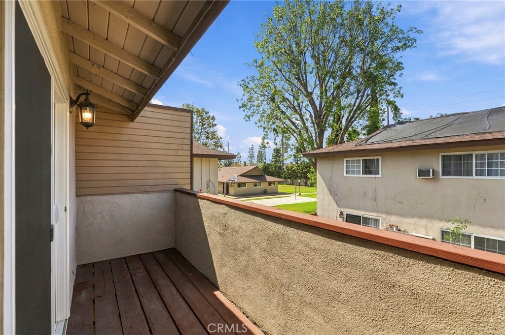 521 S Lyon 83, Santa Ana CA 92701 - photo 26