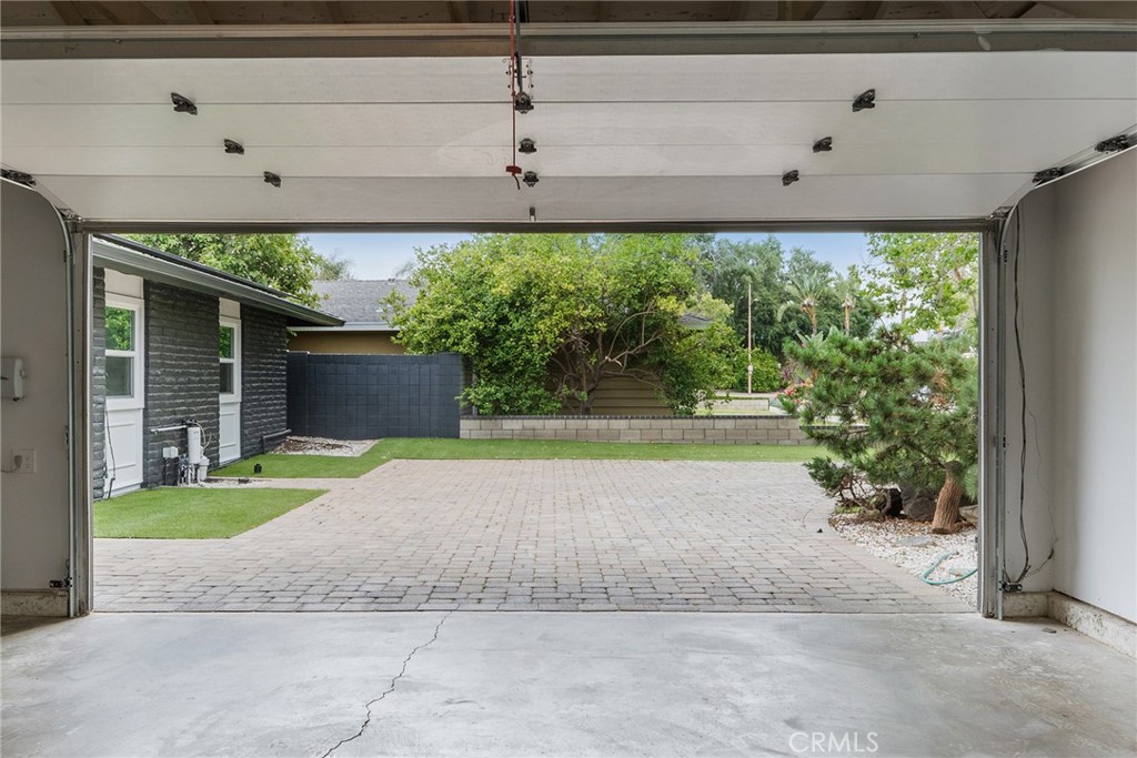 521 W Memory, Santa Ana CA 92706 - photo 4