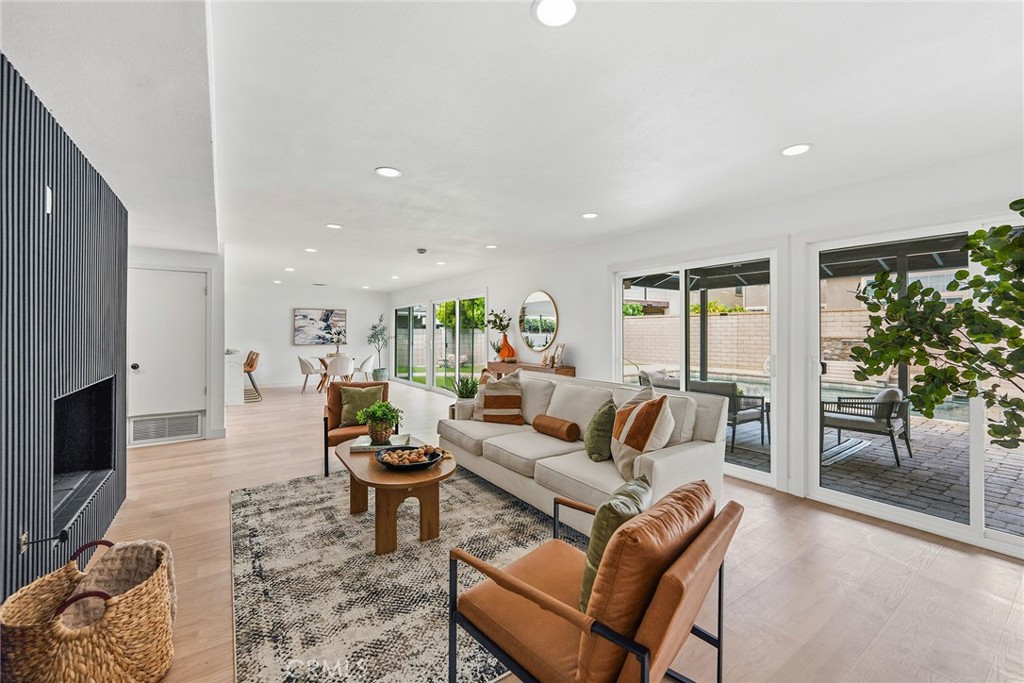 521 W Memory, Santa Ana CA 92706 - photo 24
