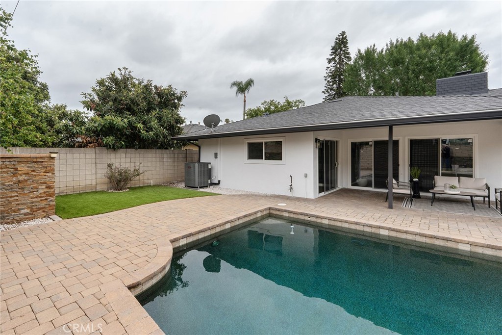 521 W Memory, Santa Ana CA 92706 - photo 52