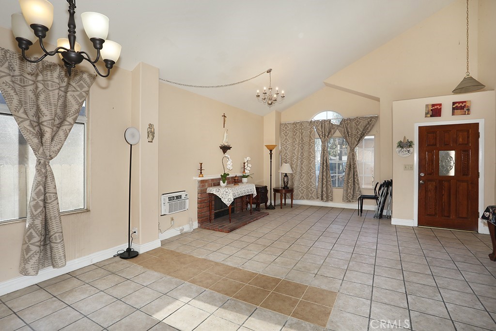 5214 W 3rd, Santa Ana CA 92703 - photo 6