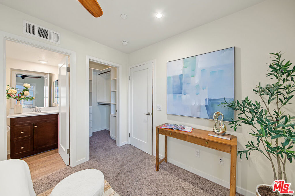 522 S Harbor Boulevard, Santa Ana CA 92704 - photo 4