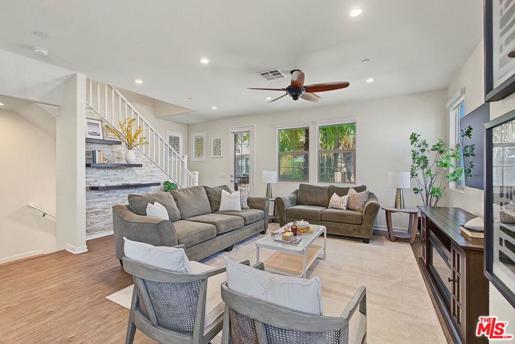 522 S Harbor Boulevard, Santa Ana CA 92704 - photo 7