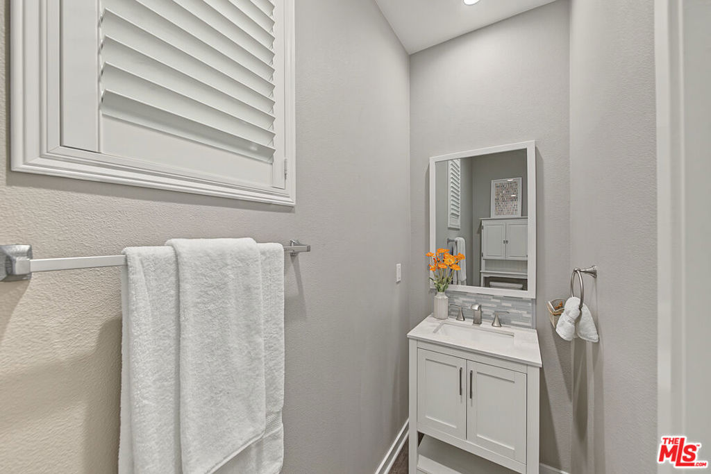 522 S Harbor Boulevard, Santa Ana CA 92704 - photo 17
