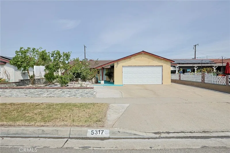 5317 W Henderson Place, Santa Ana, CA 92704