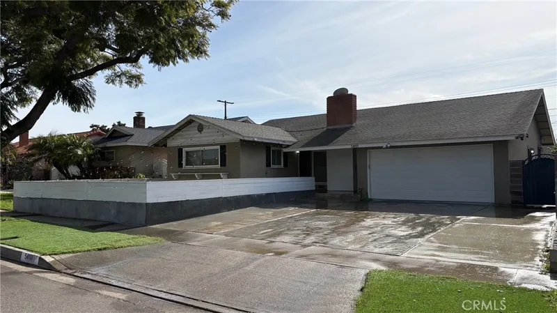 5410 W Davit Avenue, Santa Ana, CA 92704