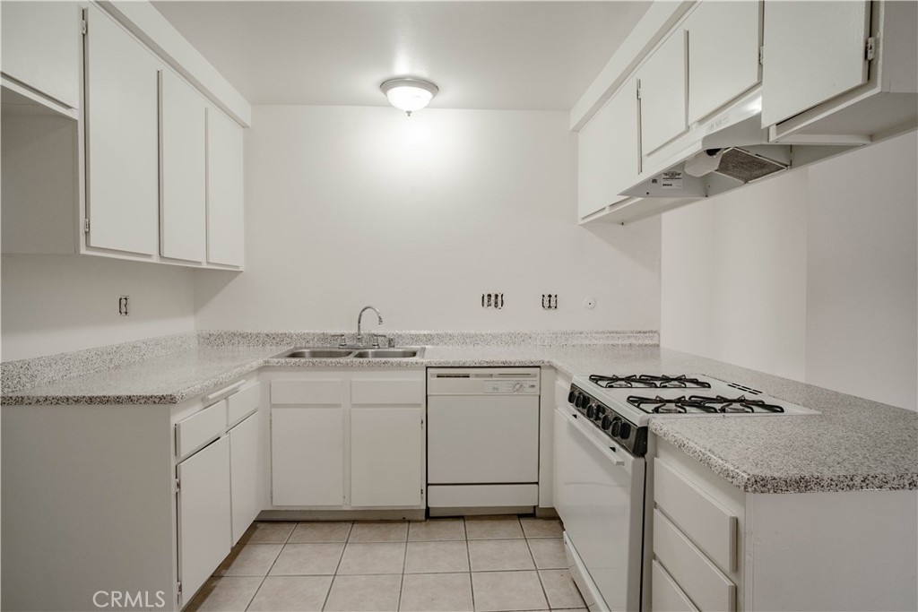 549 N Tustin Avenue, Santa Ana CA 92705 - photo 8