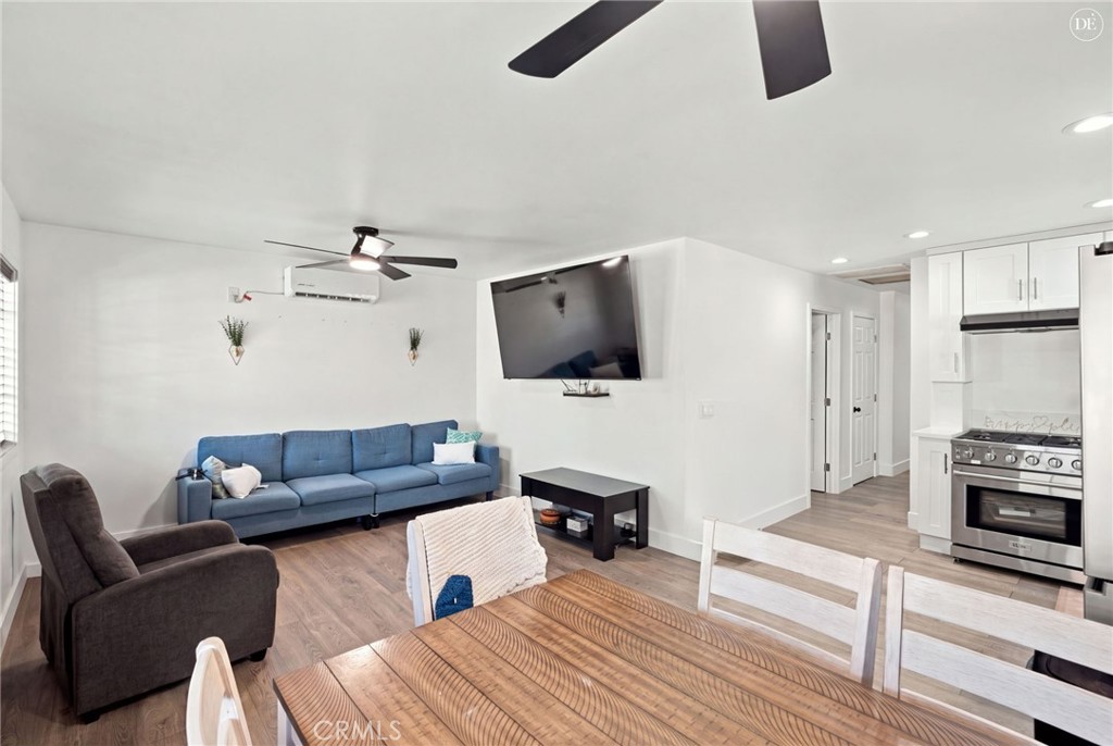 5510 Roosevelt Avenue, Santa Ana CA 92703 - photo 6