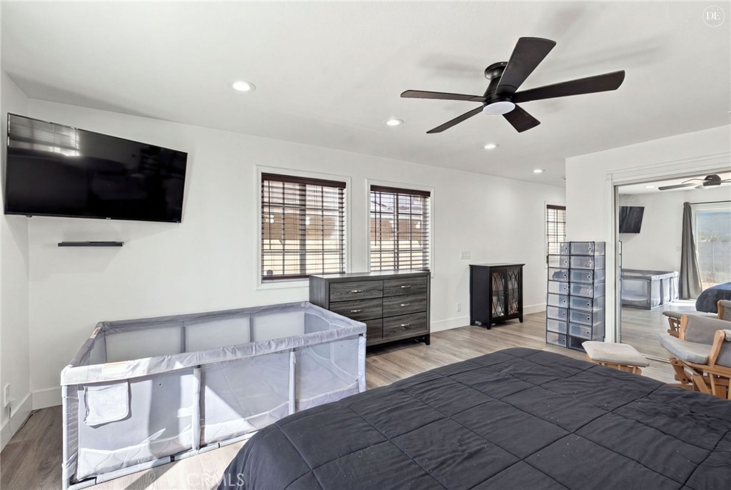 5510 Roosevelt Avenue, Santa Ana CA 92703 - photo 11