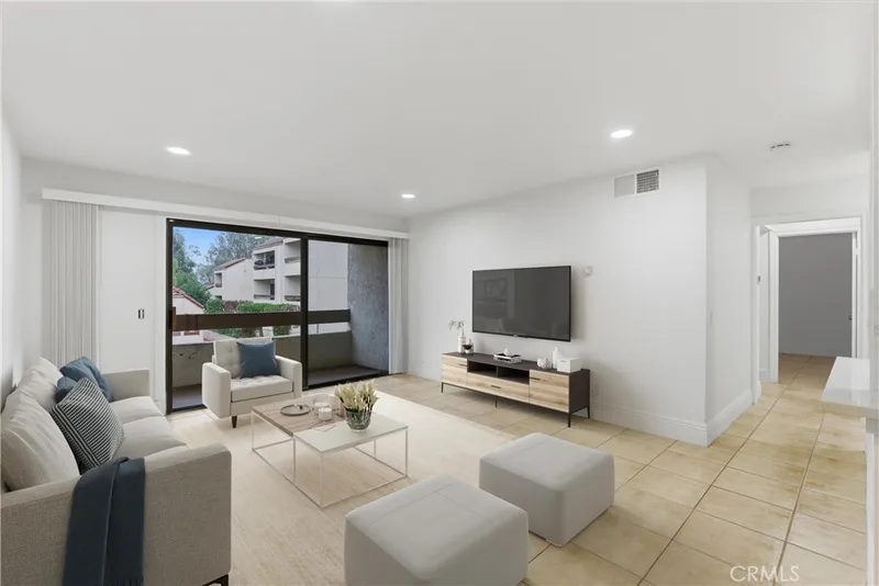 600 W 3rd Street A210, Santa Ana