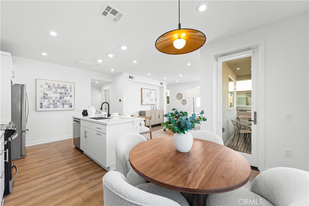 603 S LYON, Santa Ana CA 92705 - photo 7