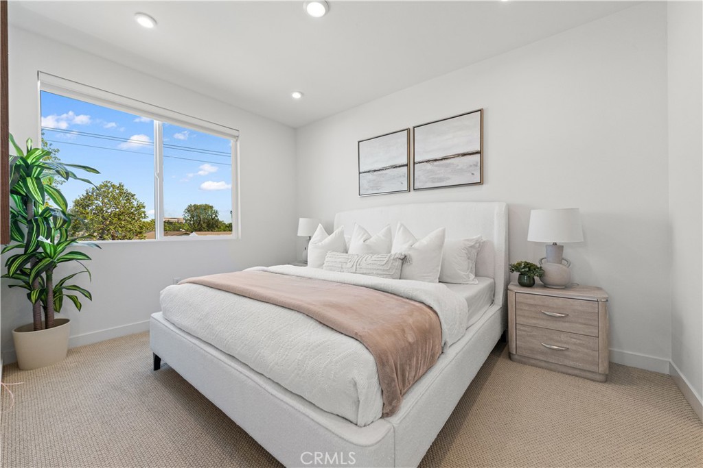 603 S LYON, Santa Ana CA 92705 - photo 19