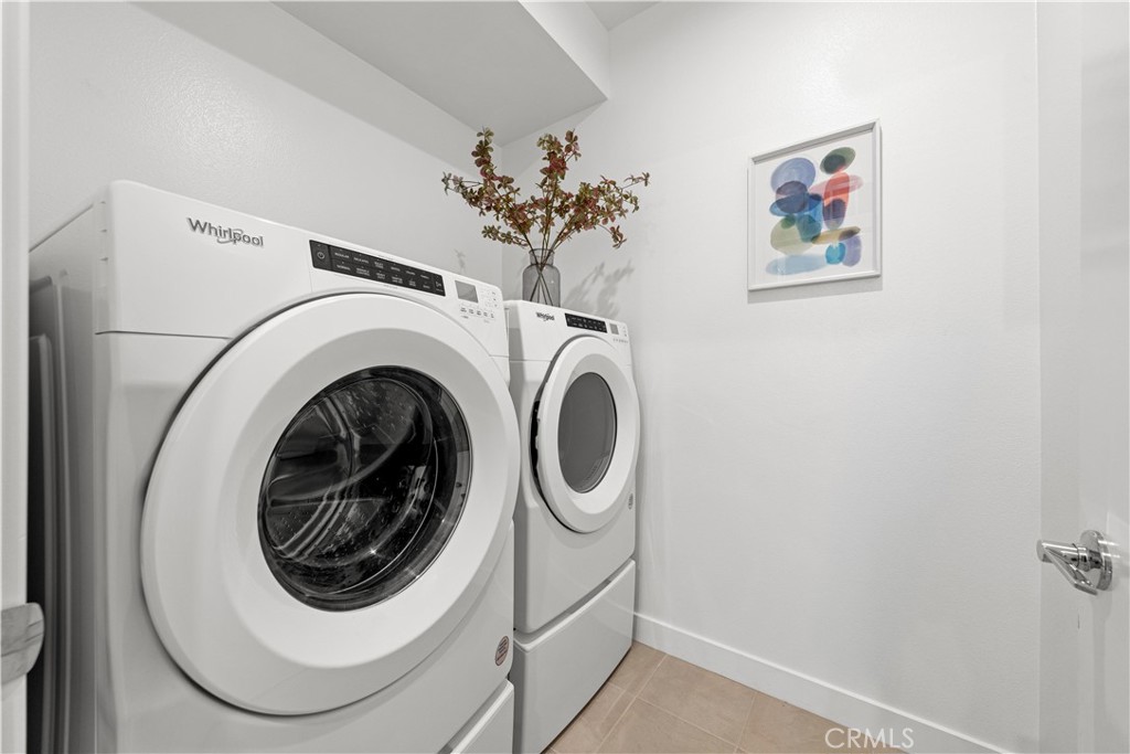 603 S LYON, Santa Ana CA 92705 - photo 27