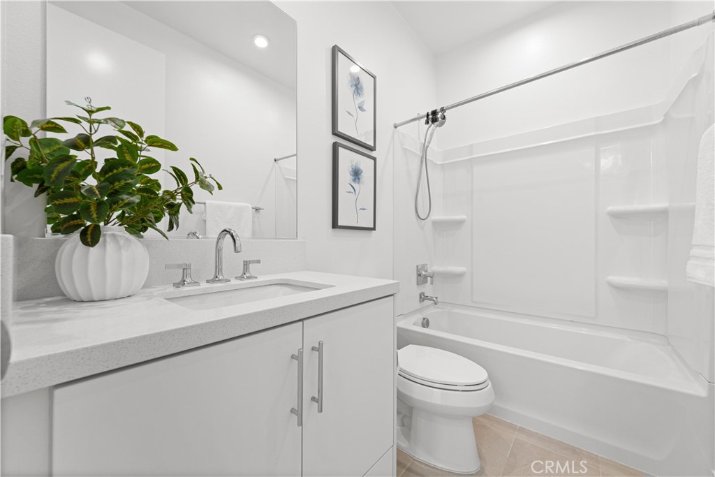 603 S LYON, Santa Ana CA 92705 - photo 28