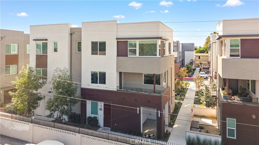 603 S LYON, Santa Ana CA 92705 - photo 43