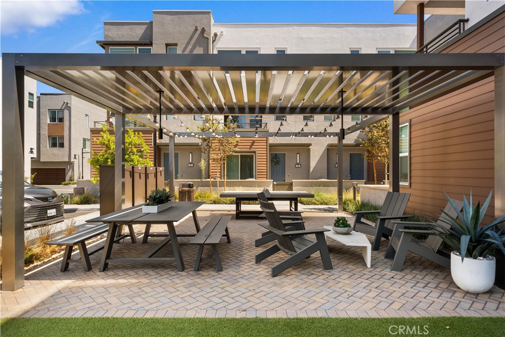 603 S LYON, Santa Ana CA 92705 - photo 44