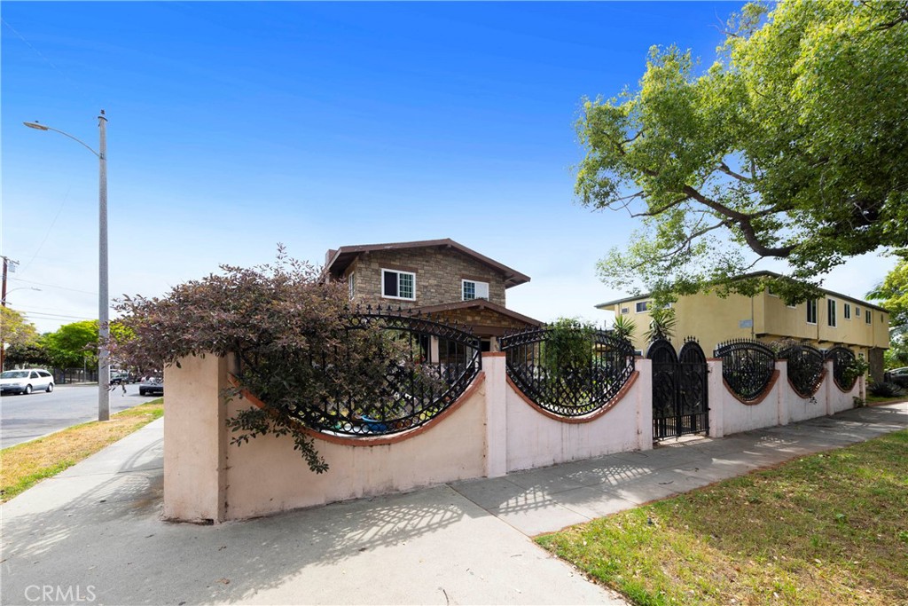 603 S Orange, Santa Ana CA 92701 - photo 2