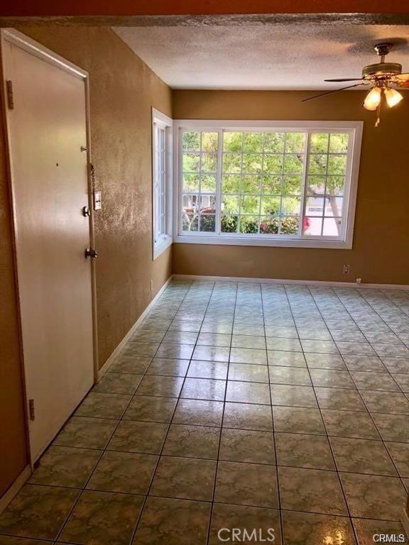 living room of rear unit - 603 S Orange, Santa Ana CA 92701 - photo 13