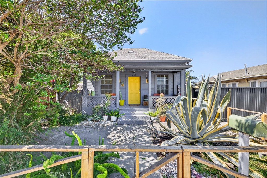 614 N Shelton, Santa Ana CA 92703 - photo 1