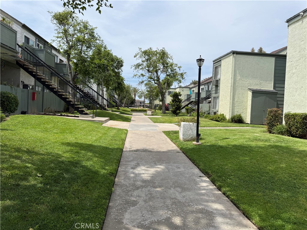619 N Bristol 23, Santa Ana CA 92703 - photo 5