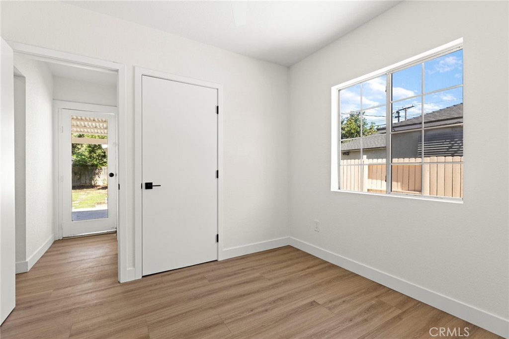 621 E Myrtle, Santa Ana CA 92701 - photo 17