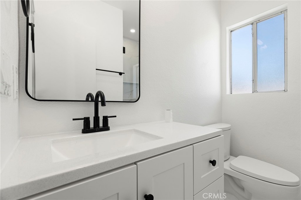 621 E Myrtle, Santa Ana CA 92701 - photo 18