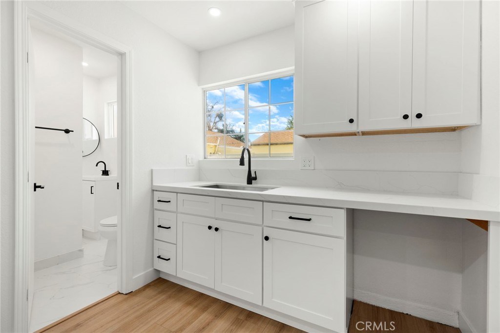 621 E Myrtle, Santa Ana CA 92701 - photo 22