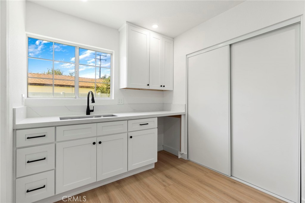 621 E Myrtle, Santa Ana CA 92701 - photo 23