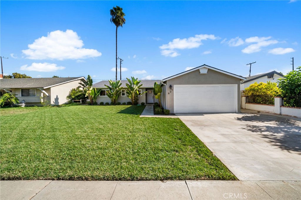 621 S Corta, Santa Ana CA 92704 - photo 1