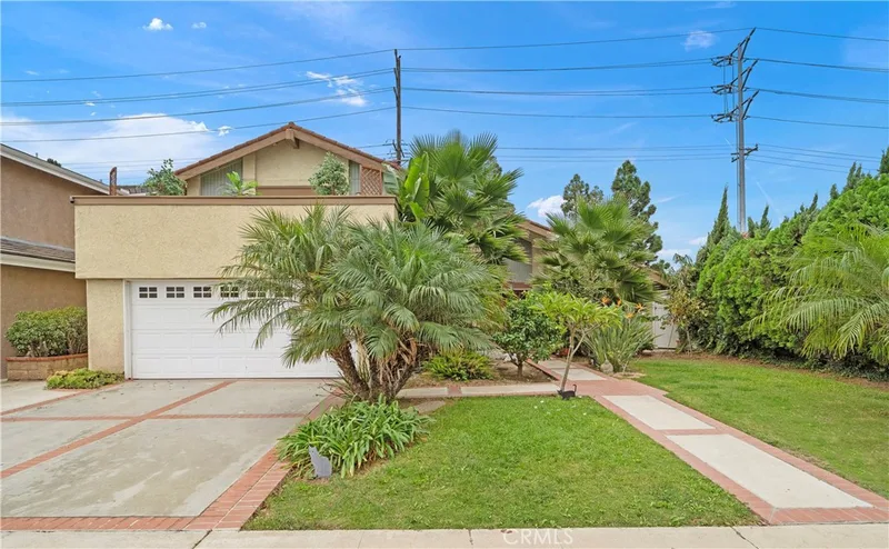 622 W Alpine Avenue, Santa Ana