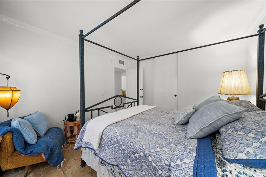 Downstairs Bedroom - 622 W Alpine Avenue, Santa Ana CA 92707 - photo 20