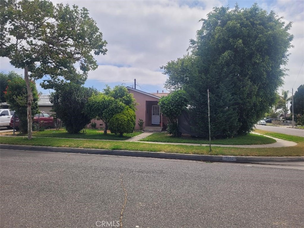 625 Shelley Street, Santa Ana CA 92703 - photo 1