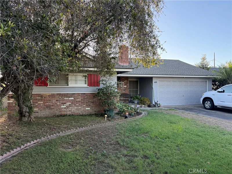 628 S Starboard Street, Santa Ana, CA 92704