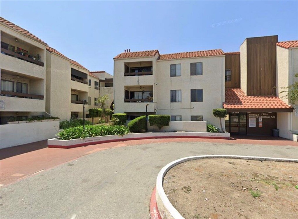 Front - 700 W 3rd 314, Santa Ana CA 92701 - photo 1