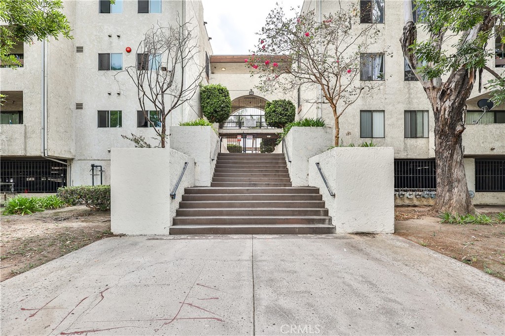 700 W 3rd A110, Santa Ana CA 92701 - photo 1