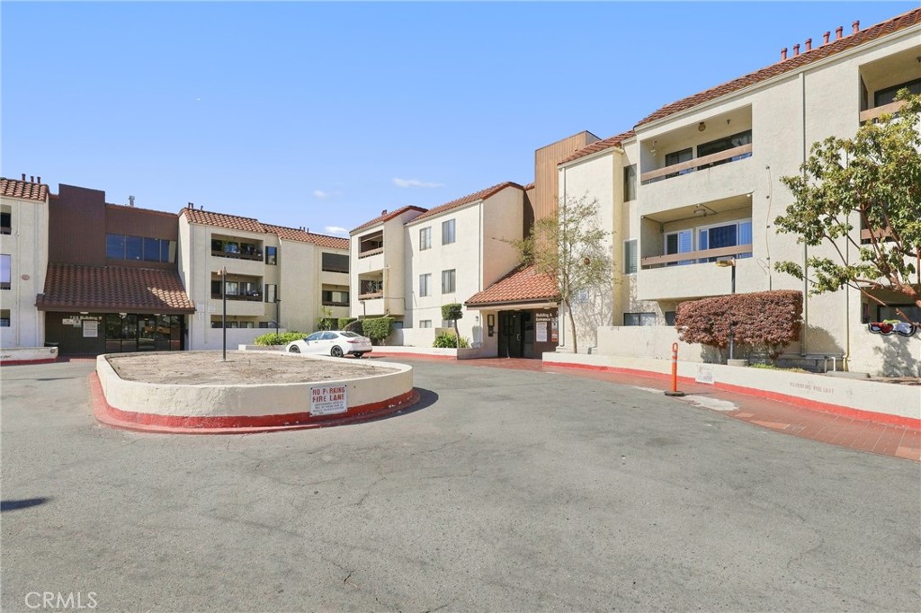 700 W 3rd Street A209, Santa Ana CA 92701 - photo 1